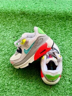 Unisex Kids’ Nike Air Max 90 'Evolution Of Icons' | Multi-Color US size 5C